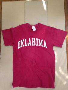 半袖Ｔシャツ　赤　OKLAHOMA　Ｓ