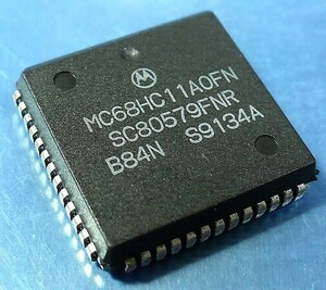 Motorola MC68HC11A0FN (6811/8bit MPU・MCU) [B]