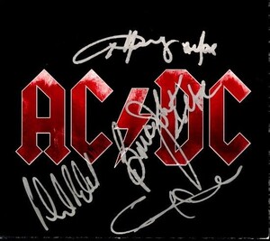 AC/DCメンバー直筆サイン入りCD！ジャケ・盤面サイン！BLACK ICE Angus Young アンガス・ヤング Phil Rudd Cliff Williams Brian Johnson