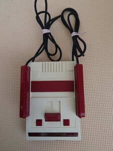 任天堂 ニンテンドークラシックミニ ファミリーコンピュータ CLV-101 本体 ファミコン Nintendo