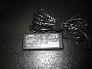 動作美品　東芝　AC アダブタ　PA3282U-2ACA 5個セット