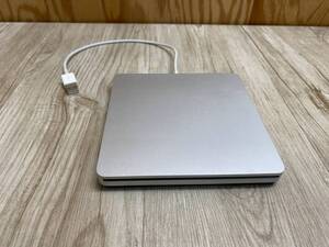 *7838-1112 ☆現状品☆ Apple USB SuperDrive 外付け光学ドライブ A1379 発送サイズ:A