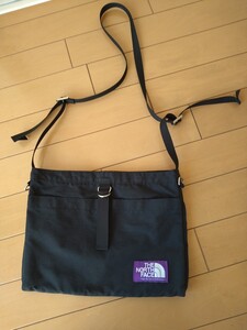 数回使用☆THE NORTH FACE☆PURPLE LABEL☆Field Small Shoulder Bagパープルレーベル☆ショルダーバッグ☆ブラック