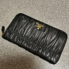 PRADA プラダ 長財布 ブラック