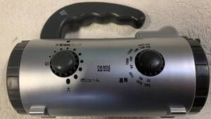 中古　防災ラジオ　懐中電灯　サイレン　手動発電/単3電池　キズ・汚れあり