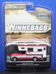 1/64 グリーンライト 1995 Ford F-250 Long Bed with Winnebago Slide-In Camper（キャンピングカー）●