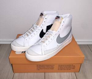 新品 NIKE BLAZER MID 