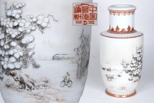 中国古玩 唐物 色絵 粉彩 生活風景細密絵花瓶 中国景徳鎮製