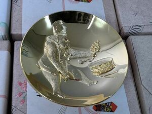 金盃 申 武蔵野銀行 24KGP 酒器 記念品 盃 24Gp 新品 武藏野行 直径約7.8cm/98.9g/1点 まとめ100点 未使用品 飾り皿 金杯 希少