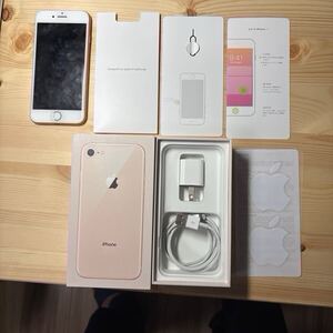 iPhone SIMフリー アップル iPhone8 64GB ゴールド　バッテリー100%