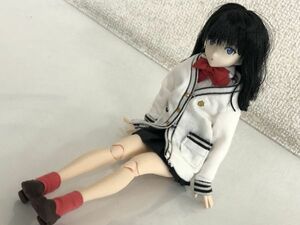 アゾン 1/6 ピュアニーモ キャラクターシリーズ No.116 SSSS.GRIDMAN 宝多六花 本体のみ ジャンク品 / AZONE ドール グリッドマン う525d