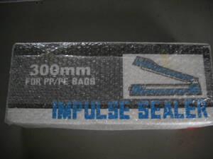 IMPULSE SEALER　300mm　FOR,PP/PE,BAGS　PV　圧着器AC100V　新品未使用品未開封品