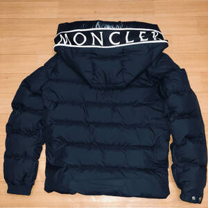 22-23AW 極美品 モンクレール ジャパン Moncler CARDERE カーデーレ 艶消黒 マットブラック 1 M DIST