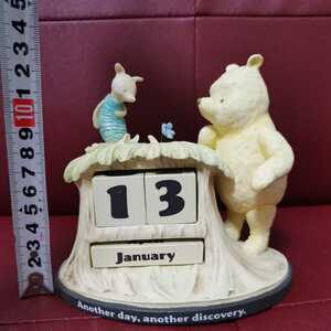 レア　クラシックプー　陶器　万年カレンダー　ほー　ホールマーク社　くまのプーさん　ピグレット　ディズニー　　カレンダー