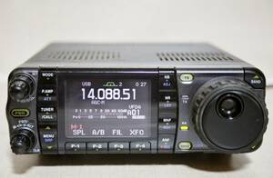 アイコム　 IC-7000M　HF/50/144MHz 50W 430MHz 35W　オールモード　無線機　新スプリアス規定機種