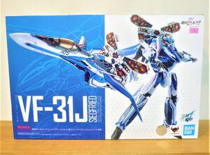 DX超合金劇場版 VF-31Jジークフリード（ハヤテ・インメルマン機)フォールドプロジェクションユニット装備 『マクロスΔ 絶対LIVE!!!!!!』