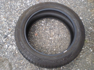 DUNLOPタイヤ　235/55R20　1本　中古品