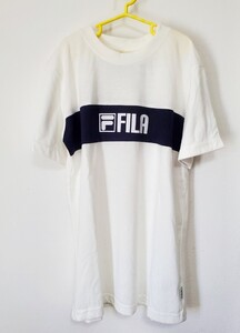 〈160〉新品　フィラ　半袖　Tシャツ　yut160