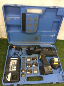 【中古品】IZUMI 泉精器 12v充電油圧式圧着工具 REC-15G　/IT0Q72UQTJXU