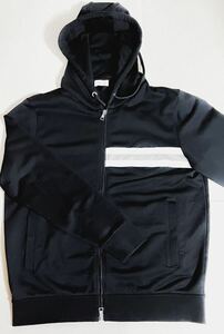 【美品】モンクレール MONCLER ラインエンボスワッペンジップアップパーカー ブラック