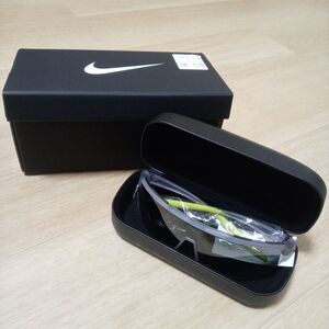 送料無料 NIKE ナイキ サングラス WINDSHIELD ELITE AF DC2854 012 マットウルフグレー