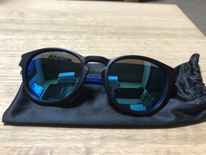 OAKLEY オークリー (A) LATCH PRIZM SAPPHIRE POLARIZED 偏光 プリズムレンズ　サングラス