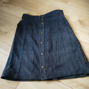 トゥモローランド　ヤギ革　本革　スカート　小さいサイズ　32　良品　暖か　細身　良品