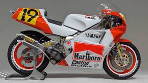 完成品　ハセガワ 1/12 マールボロ YAMAHA YZR500(0WA8) 