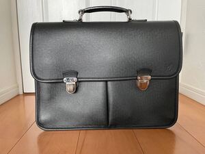 ルイヴィトン　LOUIS VUITTON タイガ　アントン　2WAY ビジネスバッグ　ブリーフケース　書類カバン　ショルダーバッグ