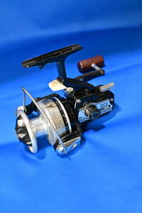 ◆◇DAIWA（ダイワ） SPORTLINE GS-2000 スピニングリール◇◆