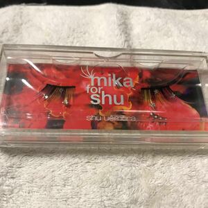 送料込み 新品 シュウウエムラ 蜷川実花 コラボ つけまつげ mika for shu ミニ ネオ スター グリッツ