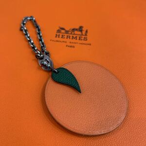 HERMES エルメス フルーツチャーム レザー オレンジ みかん