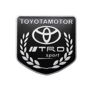 【ゆうパケット送料込】TRD エンブレムプレート ブラック 縦5cm×横5cm アルミ製 TOYOTA トヨタ 10　