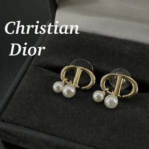 正規品　Christian Dior　クリスチャンディオール　ピアス　ベビーパール　CDロゴ　両耳用　ゴールド　ロゴ刻印　アクセサリー