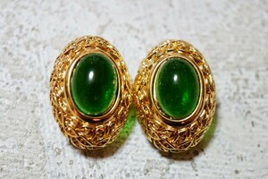 946 NINA RICCI/ニナリッチ 海外製 ブランド ゴールドカラー イヤリング 両耳揃い ヴィンテージ アクセサリー アンティーク 耳飾り 装飾品