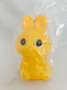 レトロ 貯金箱 うさぎ 黄色 非売品 約幅7×高12cm 未使用