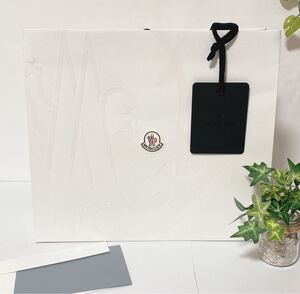 モンクレール「MONCLER」ショッパー (4613) 正規品 付属品 ショップ袋 ブランド紙袋 36×31×11.5cm ホワイト 折らずに配送