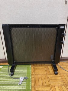 DeLonghi デロンギ パネルヒーター 家電 暖房器具 BLACK ブラック