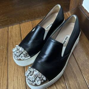 MIU MIU ローカットスニーカー 厚底　ローファー　ビジュー