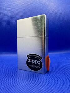 ZIPPO 