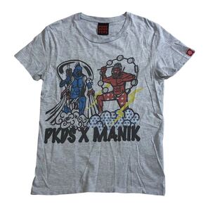 コラボ ■ PUNK DRUNKERS×MANIK パンクドランカーズ×マニック ■ フロント ビッグ 風神雷神 プリント 半袖 Tシャツ ライトブルー