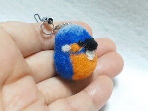 羊毛フェルト ハンドメイド コロコロ野鳥　小鳥　カワセミちゃん ストラップ 