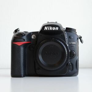 Nikon デジタル一眼レフカメラ D7000 ボディー ニコンデジタル一眼レフカメラ 一眼レフ 