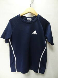 全国送料無料 アディダス adidas 子供服キッズ男の子 ポリエステル100%素材 サッカー等スポーツ 半袖 紺色 ゲームTシャツ 130