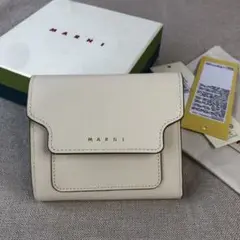 箱付き ◆MARNI◆マルニ レディース 折りたたみ財布 箱付き アイボリー