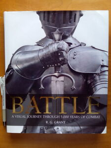 送料無料!オールカラー360ページ大型英語洋書!「BATTLE,A VISUAL JOURNEY THROUGH 5000YEARS OF COMBAT」戦争大百科!武器軍装解説地図詳細!