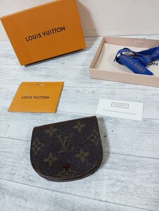 ルイヴィトン　 LOUIS VUITTON　コインケース　財布　男女兼用