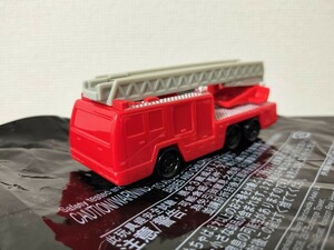 トミカ ハッピーセット 日産ディーゼル はしご消防車 はしご車 マクドナルド ミニカー