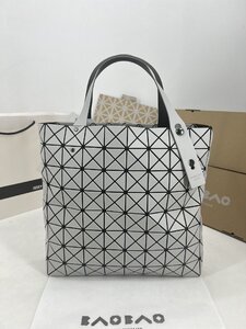 Bao Bao Issey Miyake PRISM PLUS トートバッグ9×8 グレー ユニセックス