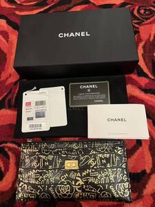 CHANELシャネル ♪アイコンいっぱいBLACK×GOLDウォレット未使用